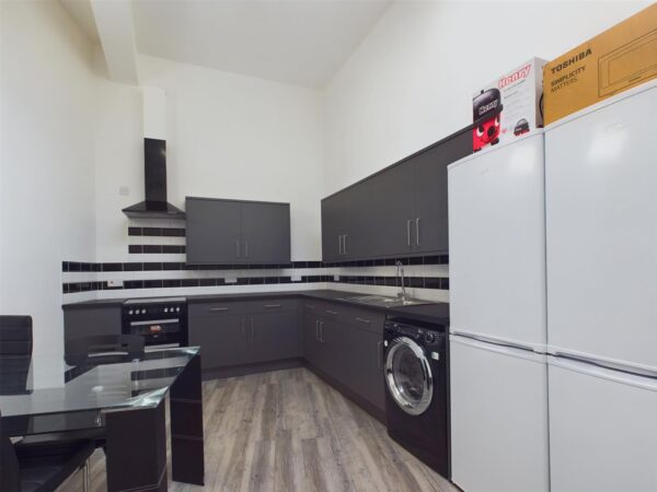 Market Place, Loughborough - INC BILLS OPTION