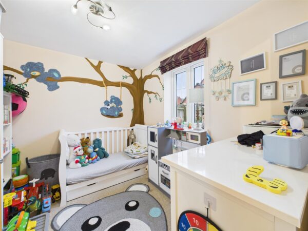 Highland Drive, Loughborough, LE11 2HU