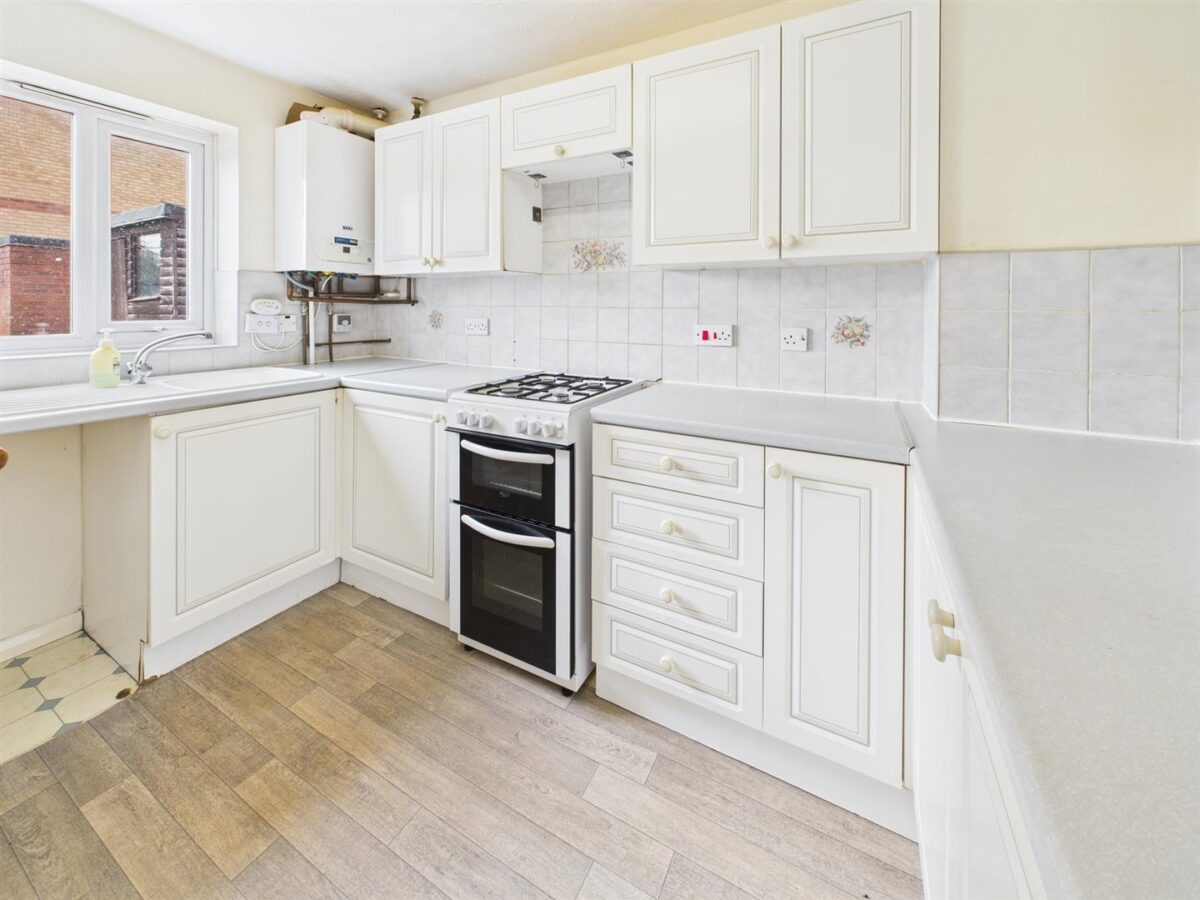 Laurel Road, Loughborough, LE11 2NL