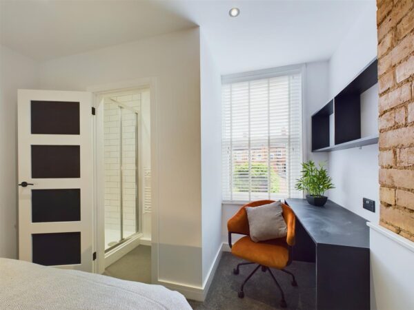 Station Street, Loughborough - INC BILLS OPTION