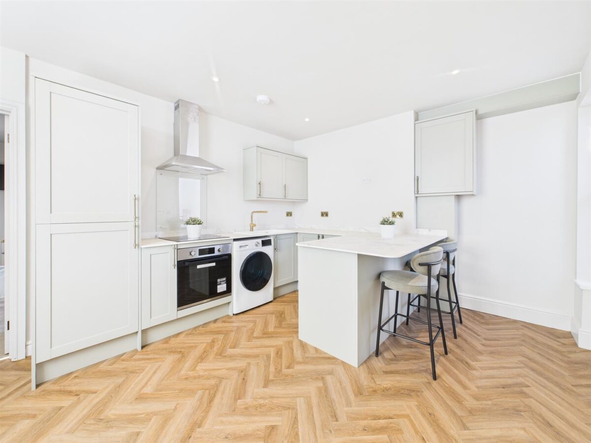 Derby Road, Loughborough - INC BILLS OPTION