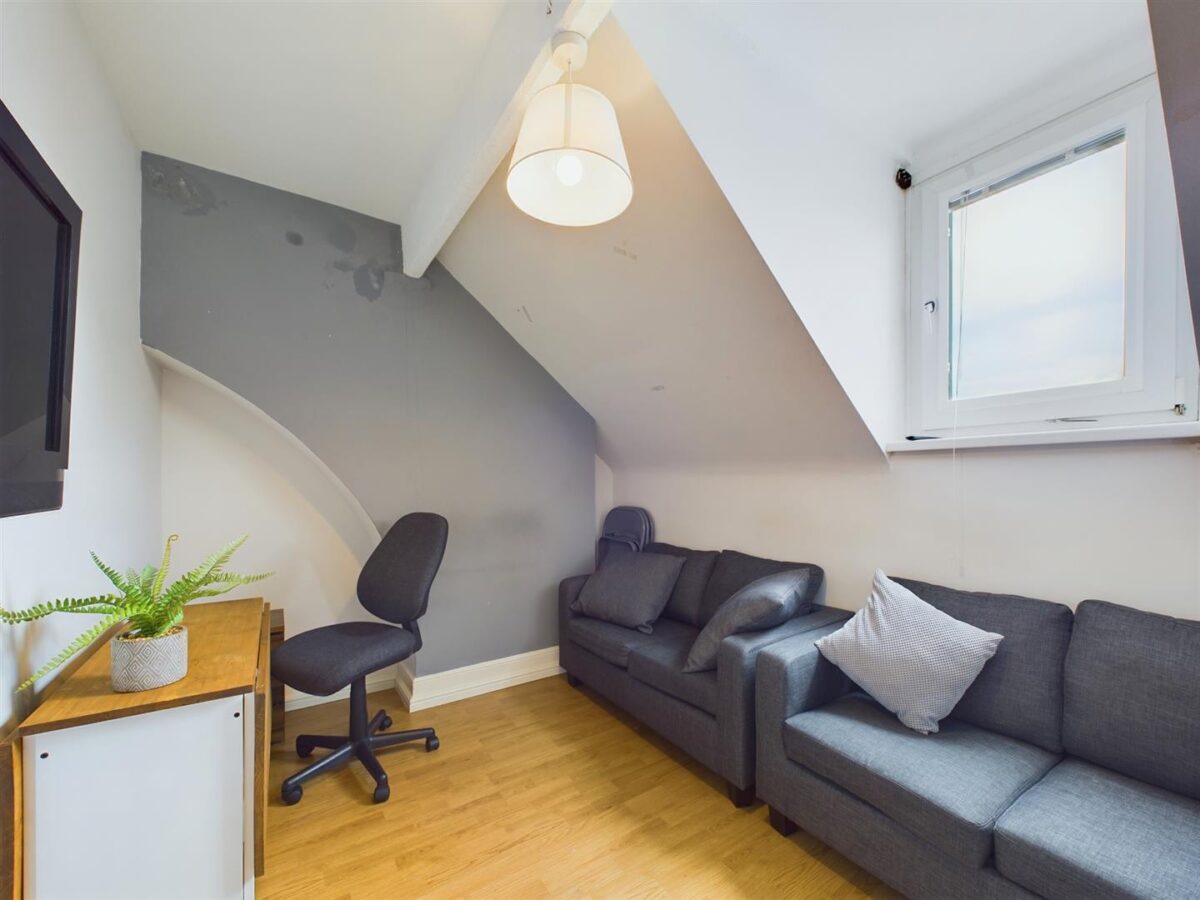 Ashby Road, Loughborough - INC BILLS