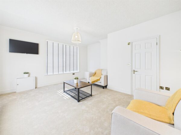 Derby Road, Loughborough - INC BILLS OPTION