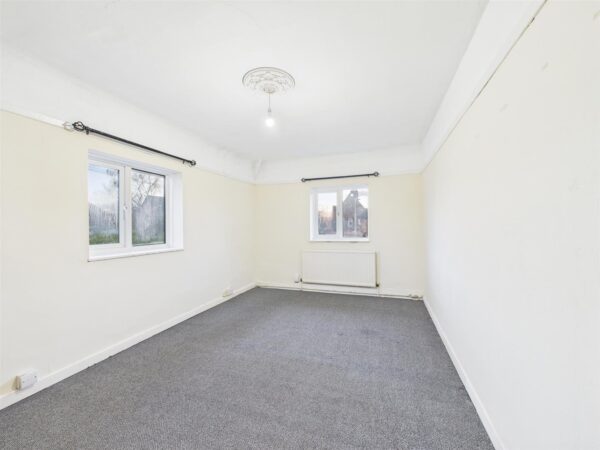 Shelthorpe Road, Loughborough, LE11 2PE