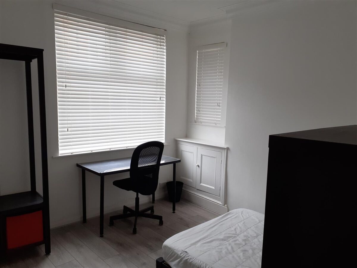 Station Street, Loughborough - INC BILLS OPTION