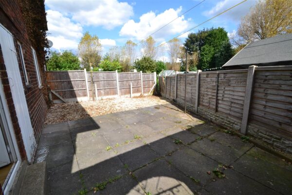 Shelthorpe Road, Loughborough, LE11 2PE