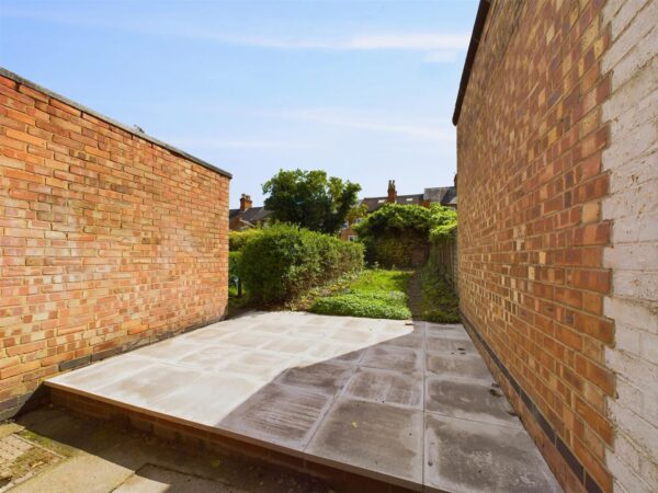 Station Street, Loughborough - INC BILLS OPTION