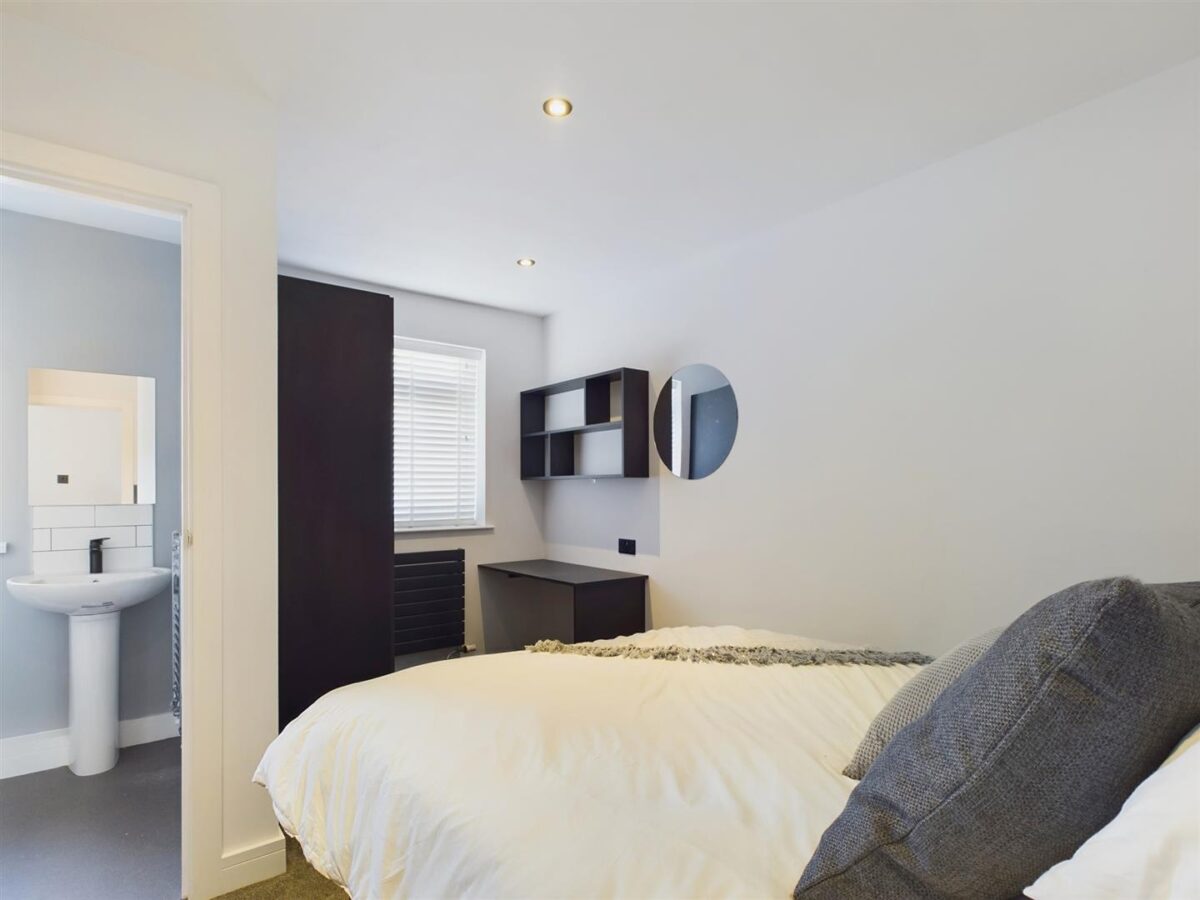 Havelock Street, LE11 5DH - INCL OF BILLS OPTION