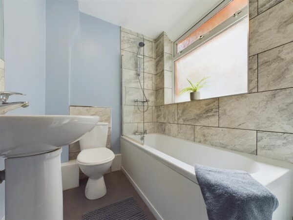 Station Street, Loughborough - INC BILLS OPTION