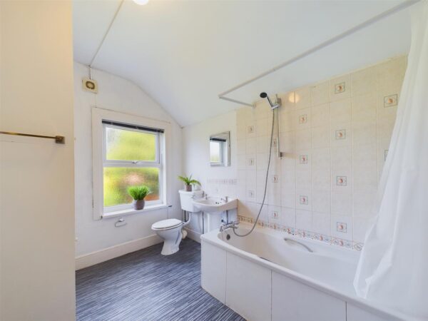 William Street, Loughborough - BILLS INC OPTION