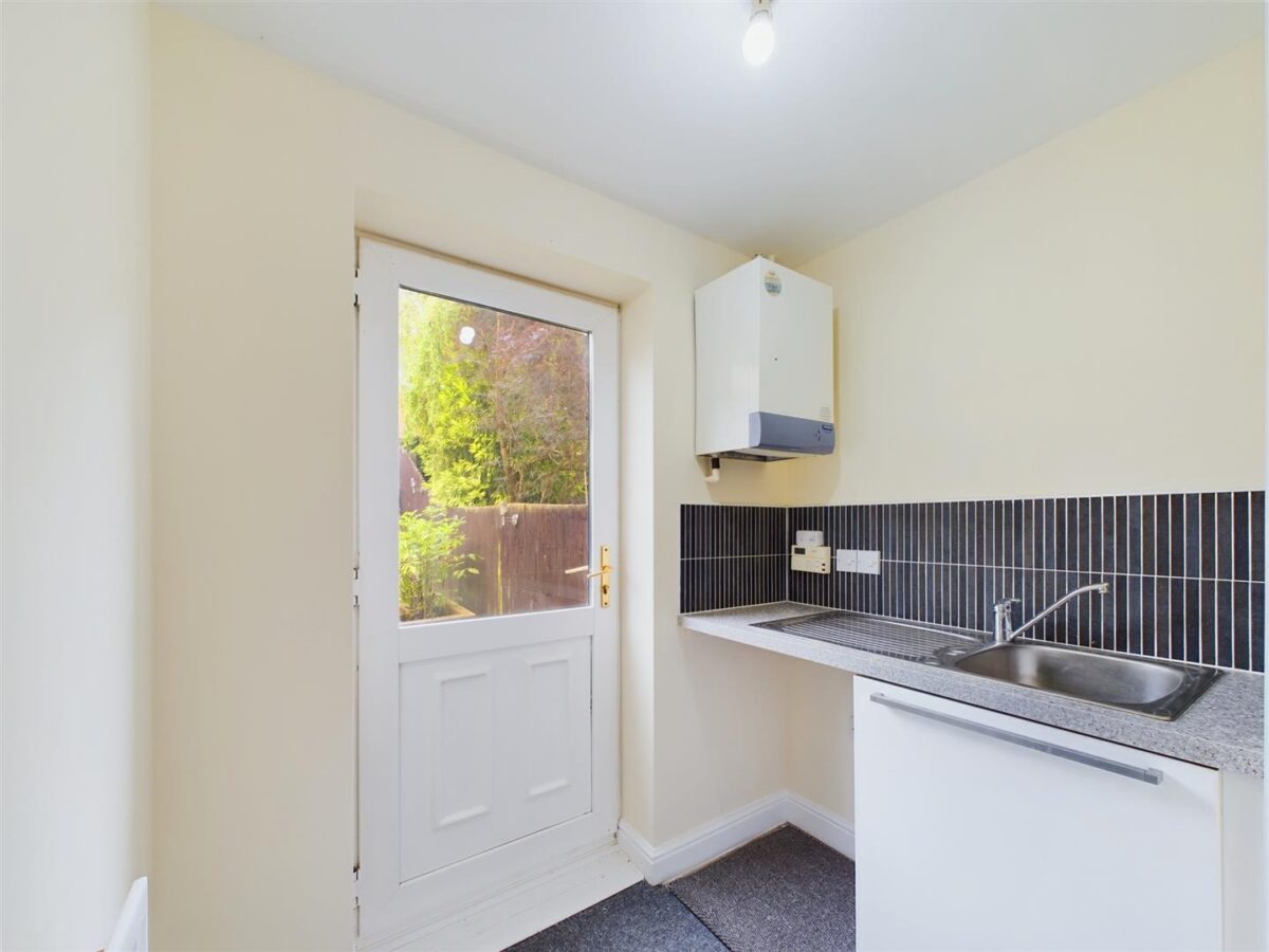 Stonebow Close, Loughborough, LE11 5EU