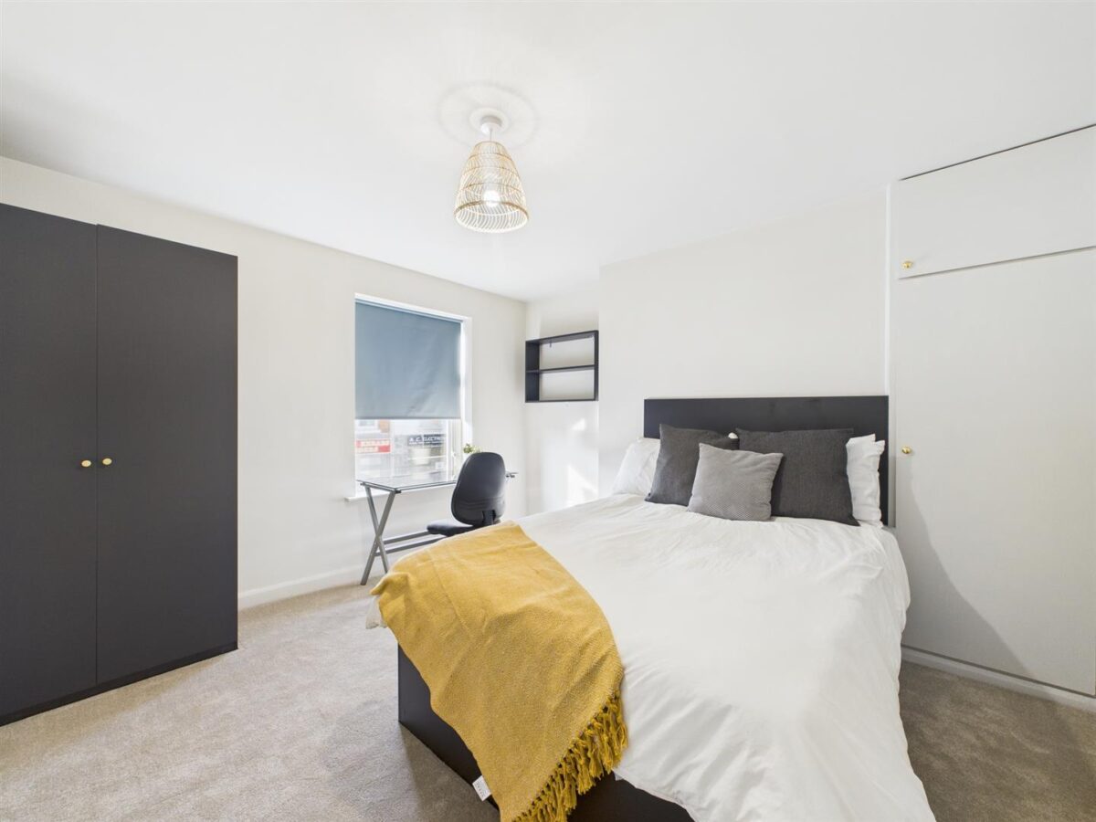 Ashby Road, Loughborough - INC ALL BILLS