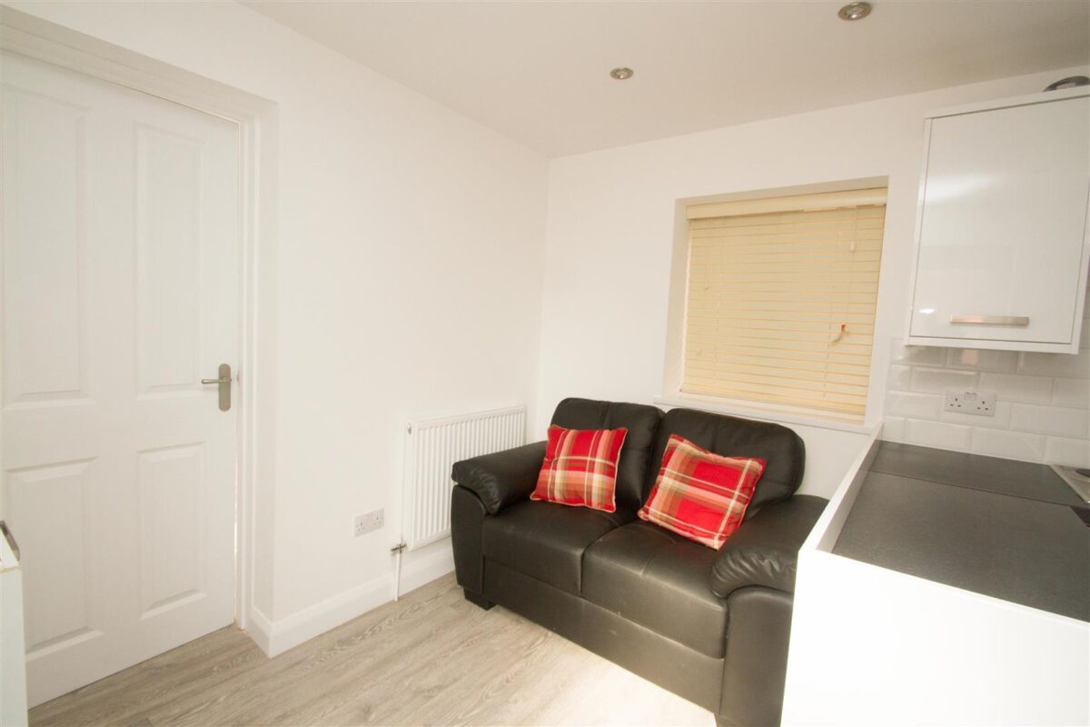 Morgan, Derby Road, Loughborough - INC ALL BILLS