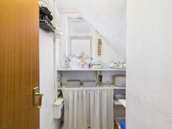 Middle Avenue, Loughborough, LE11 5HZ