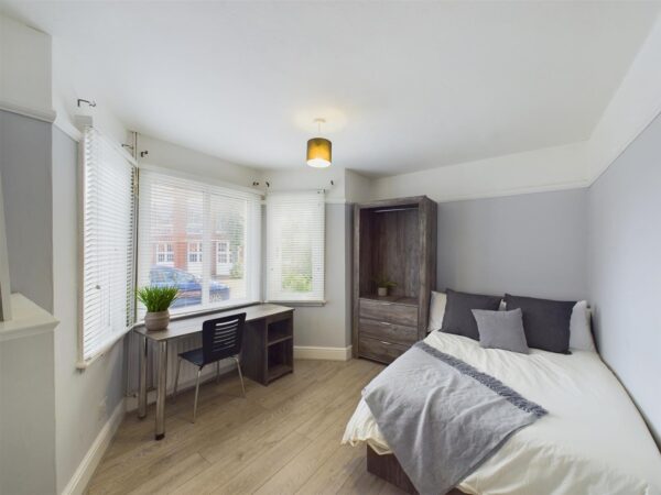 Caldwell Street, Loughborough - INC BILLS OPTION