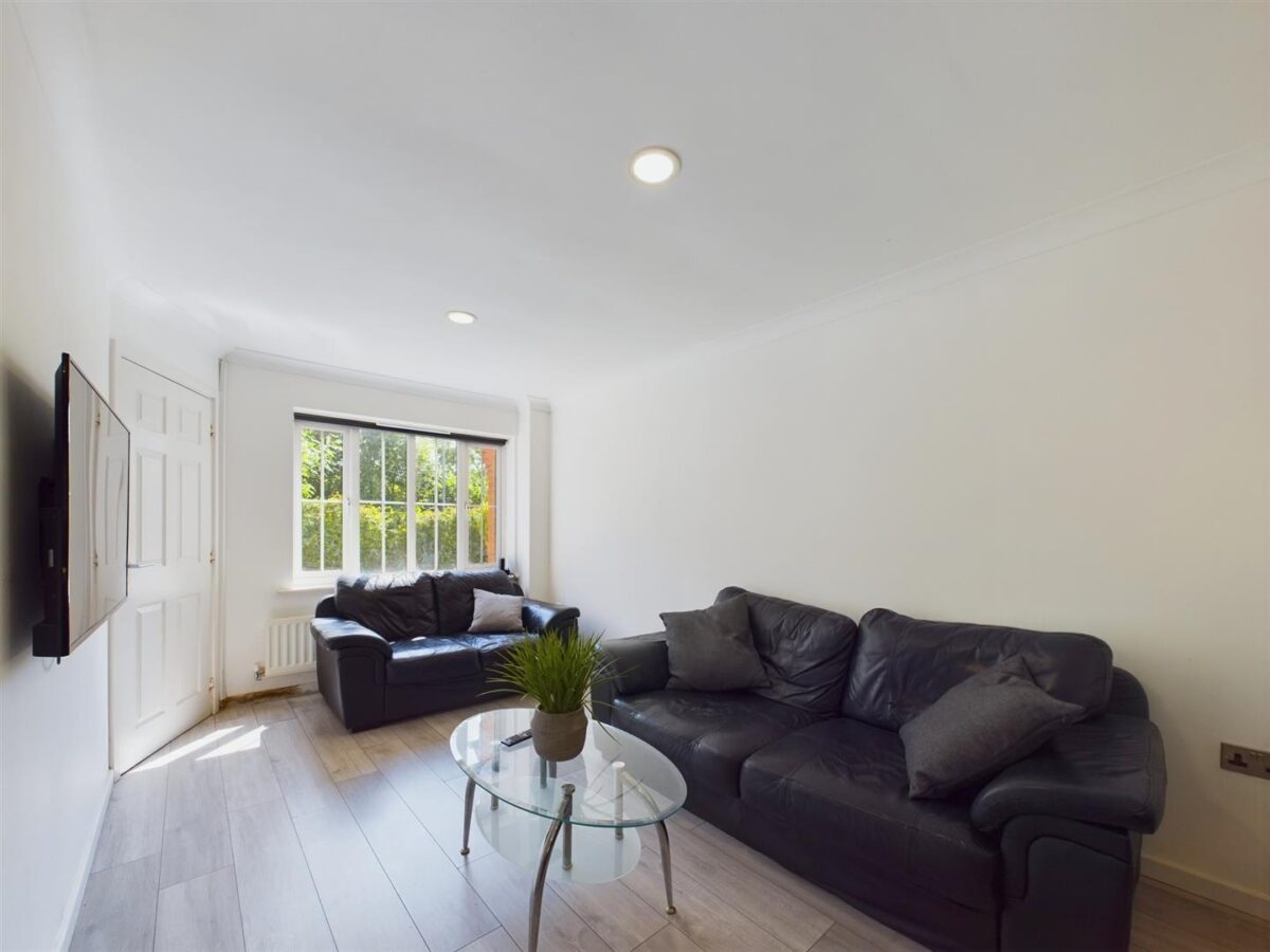 Adam Dale, Loughborough - INC BILLS OPTION