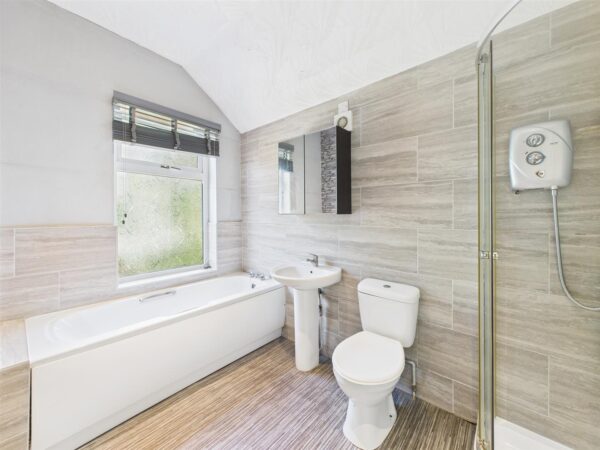 George Street, Loughborough - BILLS INC OPTION