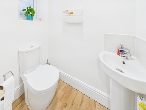 Burrow Drive, Rothley, LE7 7RZ