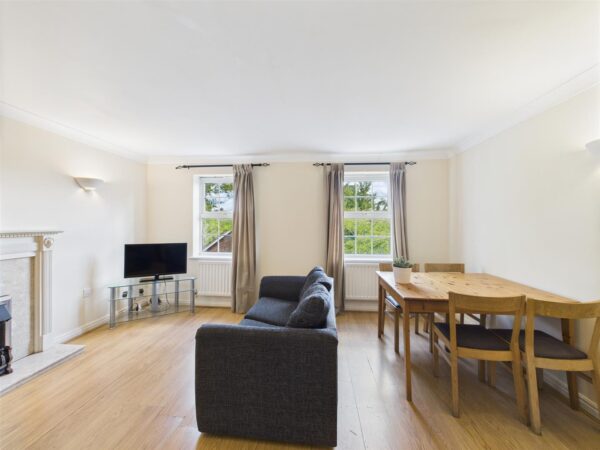 Wren Close, Loughborough - INC BILLS OPTION