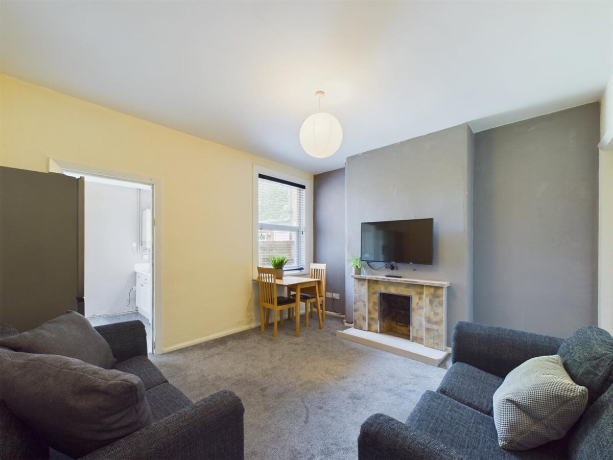 William Street, Loughborough - BILLS INC OPTION