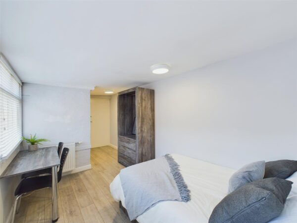 Caldwell Street, Loughborough - INC BILLS OPTION