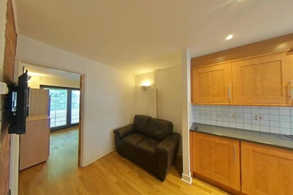 Adcocks Close, Loughborough, LE11 1HZ