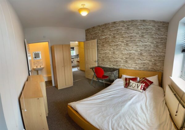 Havelock Street, Loughborough - BILLS INC OPTION