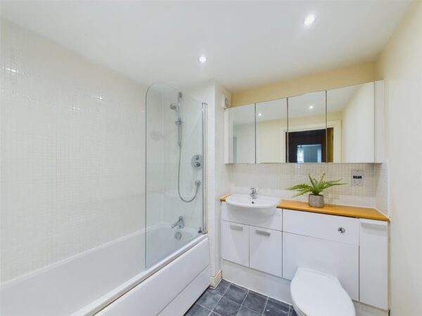 The Limes, Loughborough - INC BILLS OPTION