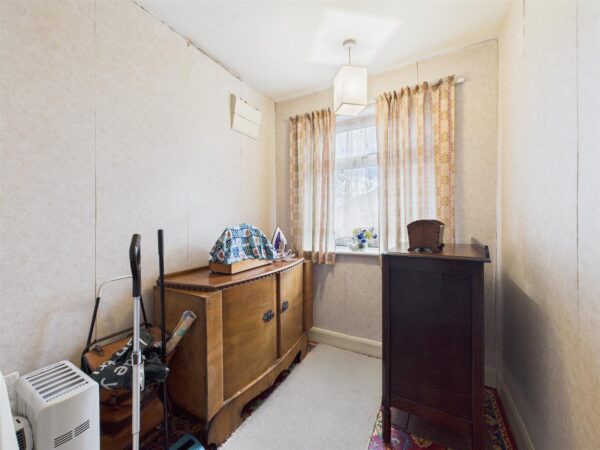 Middle Avenue, Loughborough, LE11 5HZ