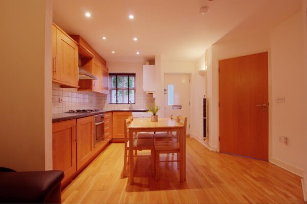 Adcocks Close, Loughborough - INC BILLS OPTION