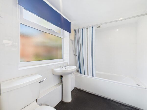 Albert Street, Loughborough - INC BILLS OPTION