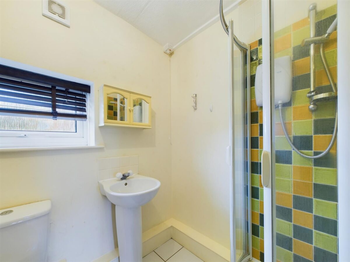 Ashby Road, Loughborough - INC BILLS OPTION