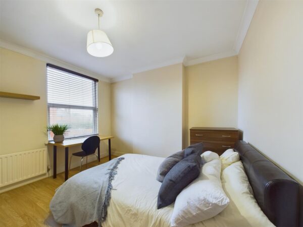 Leopold Street, Loughborough - INC BILLS OPTION