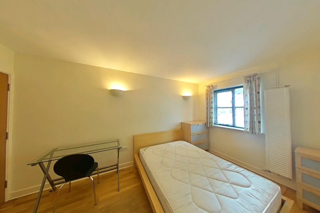 Adcocks Close, Loughborough, LE11 1HZ