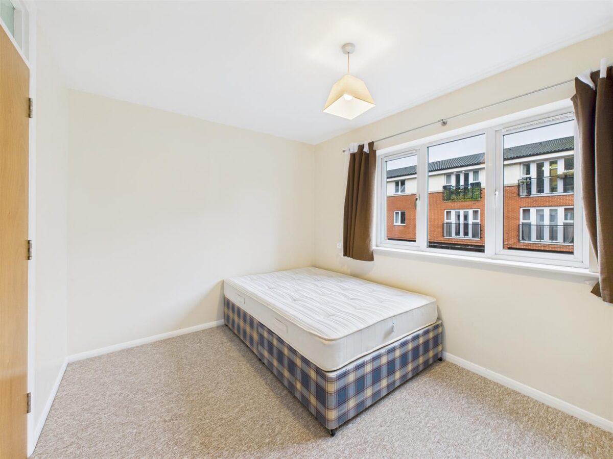 Barnsdale Close, Loughborough, LE11 5AN