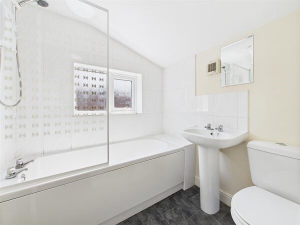 Station Street, Loughborough - INCL BILLS