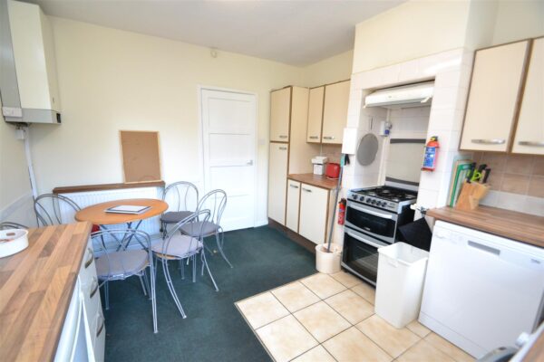 New Ashby Road, Loughborough, LE11