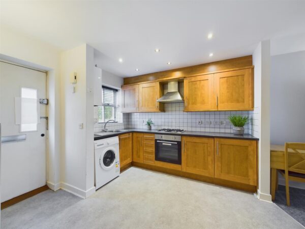 Adcocks Close, Loughborough - INC BILLS OPTION