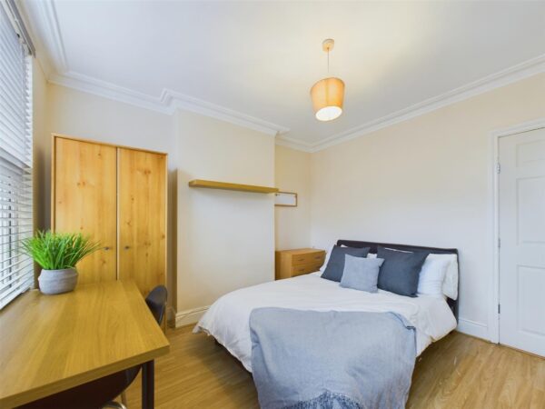 Leopold Street, Loughborough - INC BILLS OPTION