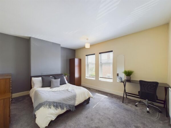 William Street, Loughborough - BILLS INC OPTION