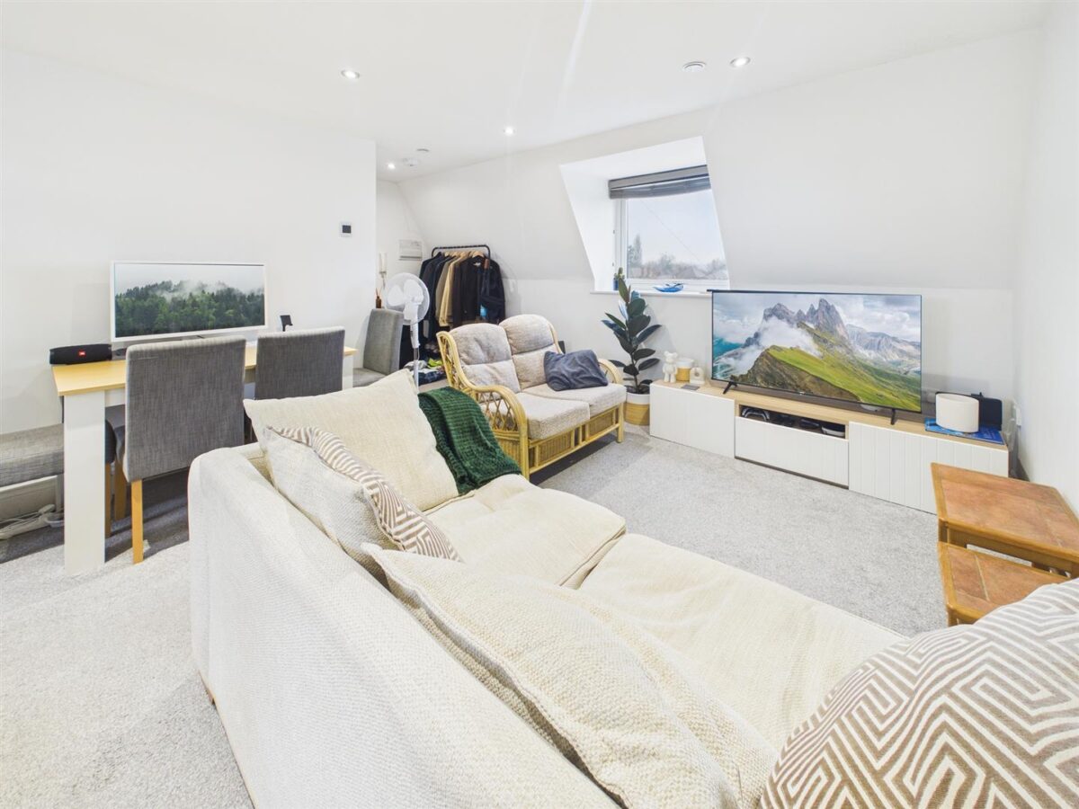 William Street , Loughborough,  LE11 3BZ