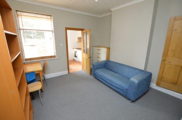 Cumberland Road, Loughborough - INC BILLS OPTION