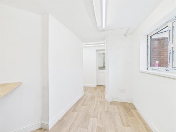 Willow Road, Loughborough, LE11 2JX