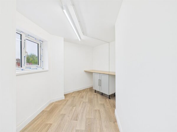 Willow Road, Loughborough, LE11 2JX