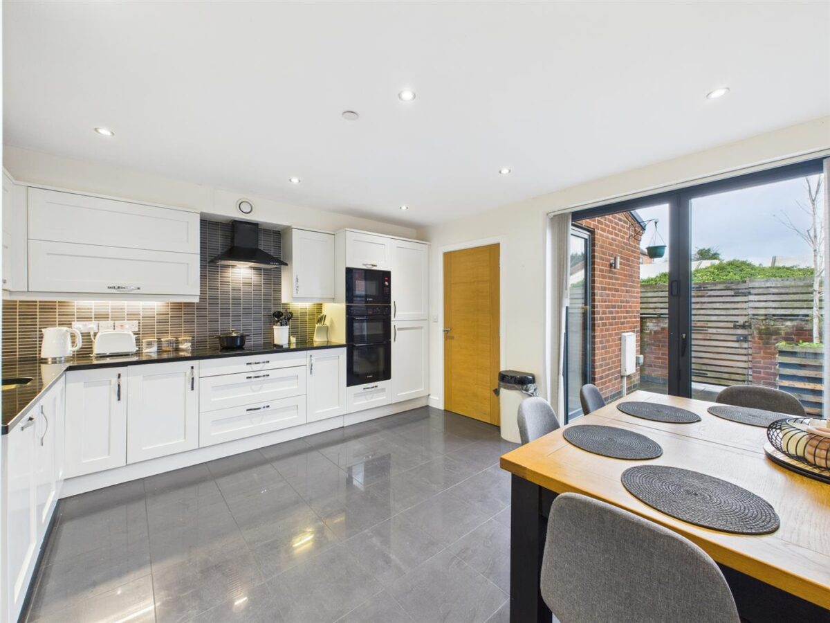 Shaw Street, Ruddington, NG11 6HF