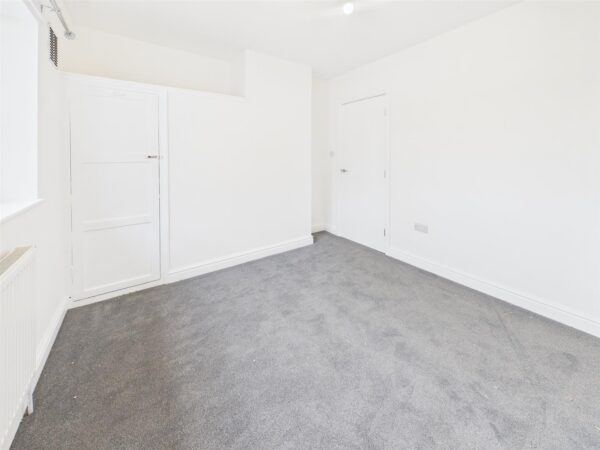 Willow Road, Loughborough, LE11 2JX