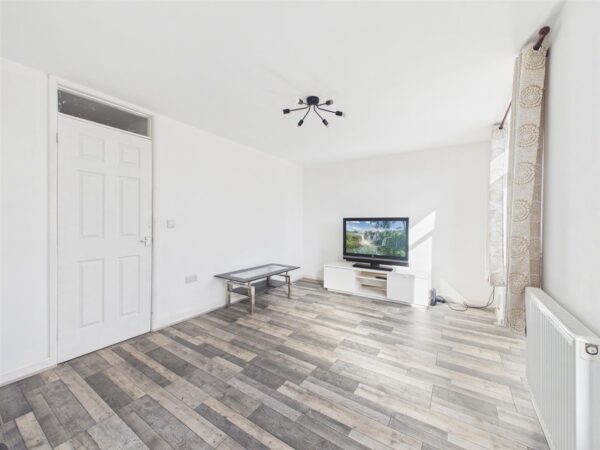 Warwick Court, Loughborough, LE11 5JJ