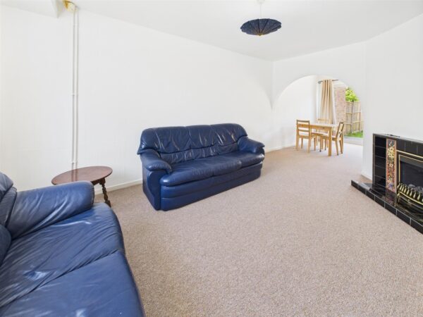 Thirlmere Drive, Loughborough, LE11 3SY