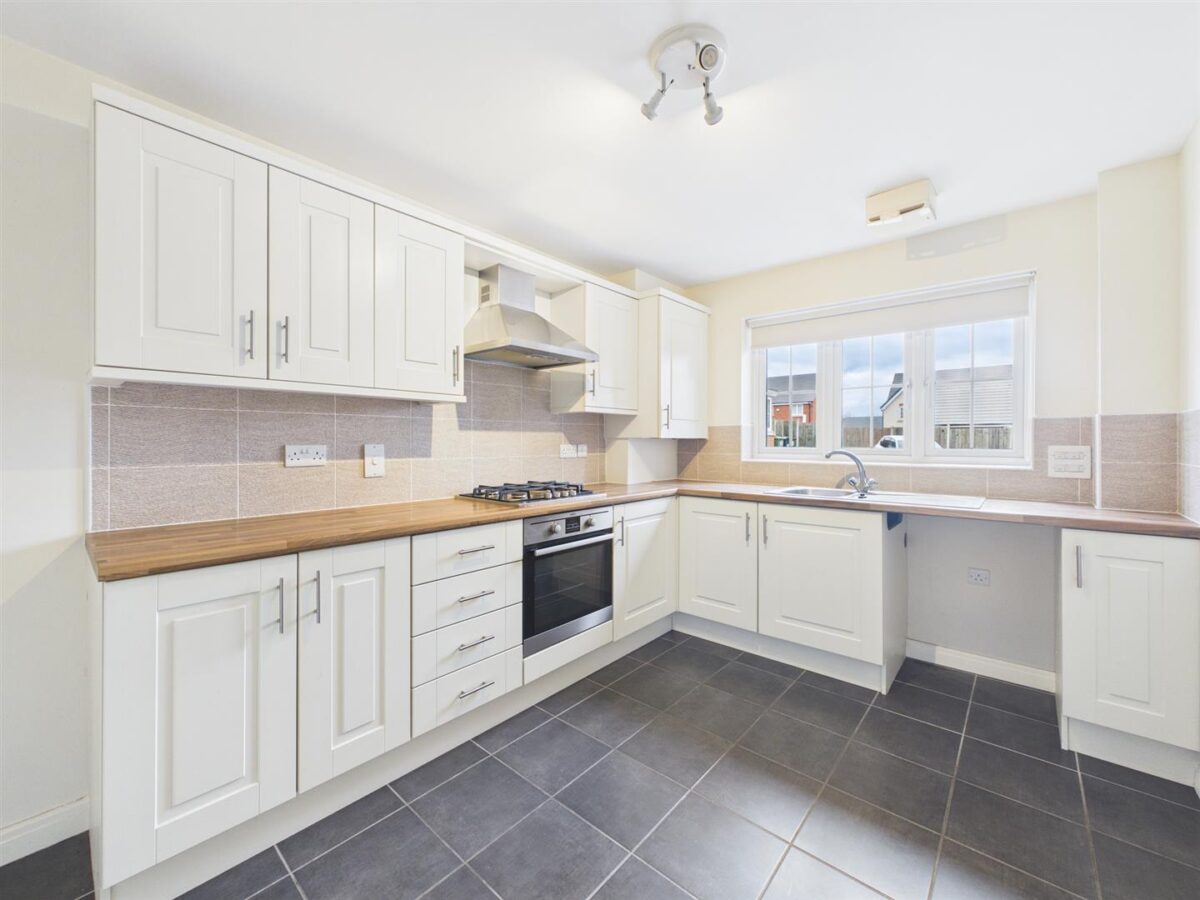 Crowson Close, Shepshed, LE12 9FD