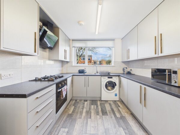 Warwick Court, Loughborough, LE11 5JJ